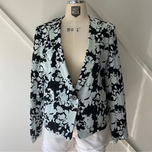 Jenni Kayne Floral Pattern Silk Single Breast Blazer - Small